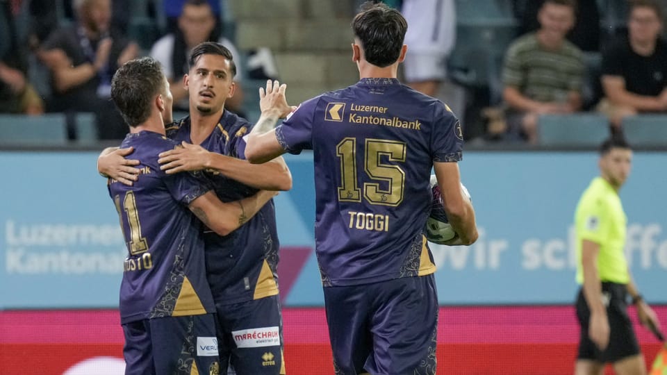 «Toggi» auf dem Trikot – darf er das? - Audio & Podcasts - SRF