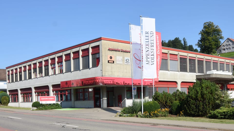 Where were the luxury cars originally stolen from?