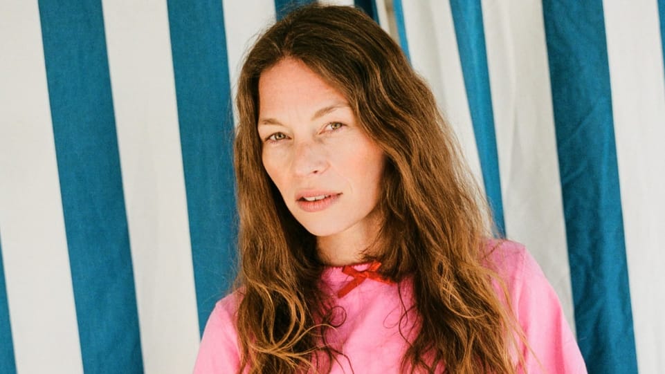 Anna Rossinelli entfacht «Heat» – das neue Album - Audio & Podcasts - SRF