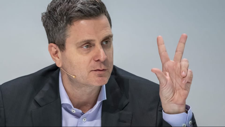Roche-Chef: Warum die Schweiz mehr bezahlen soll - Audio & Podcasts - SRF