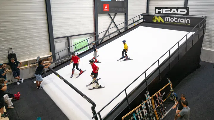 Fokus auf Skiteppich: Wieso Swiss-Ski noch keine Skihallen baut - Audio ...