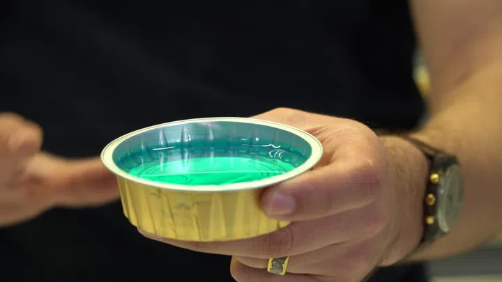 Trick 77» rund ums Fondue - Zu viel Brennpaste übrig? Vier unschlagbare Fondue-Tricks - Radio SRF 1