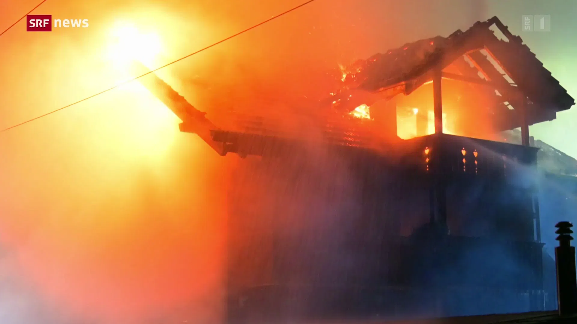 Grossbrand in Bärau: Zwei Mehrfamilienhäuser und Garage in der Nacht zerstört — image 3