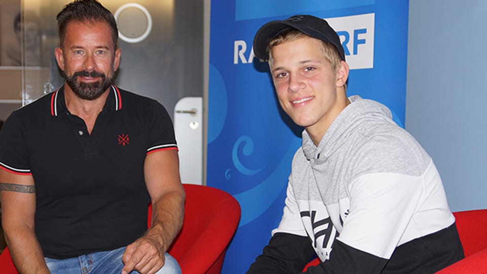 Simon Rundstrom Retch Simon mit «Rusch-Schtimmig» in der «Hit-Welle» - Audio & Podcasts - SRF