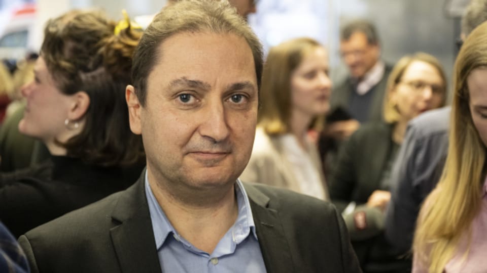 Mark Jetzer Jetzer: «Die Politik politisiert am Volk vorbei» - Audio & Podcasts - SRF