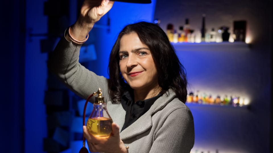 REPRISE: Beatrice «Bibi» Bigler – Parfümeurin - Audio & Podcasts - SRF